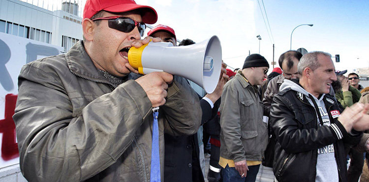 27/01/2014 ALICANTE.-  Protesta de trabajadores de la fábrica de Coca Cola de Alicante / FOTO ALEX DOMÍNGUEZ
