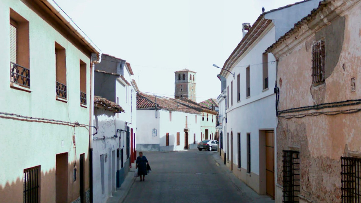 Calle Larga del municipio conquense de Campillo de Altobuey. ARCHIVO