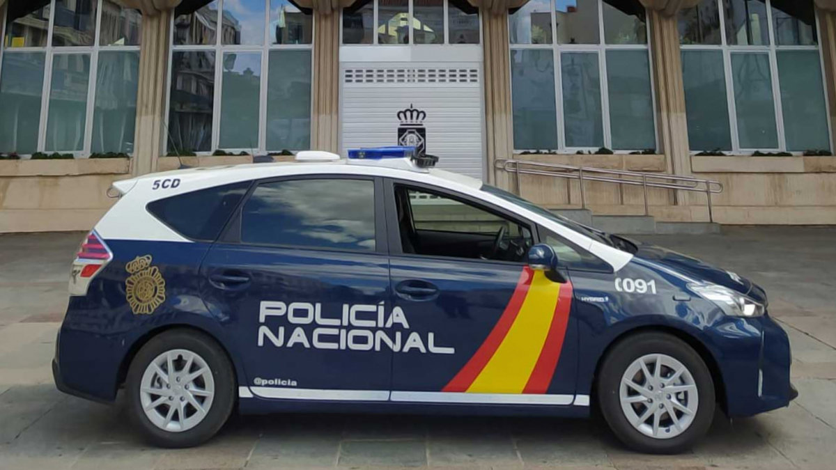 Imagen de un vehículo de la Policía Nacional en Ciudad Real. ARCHIVO