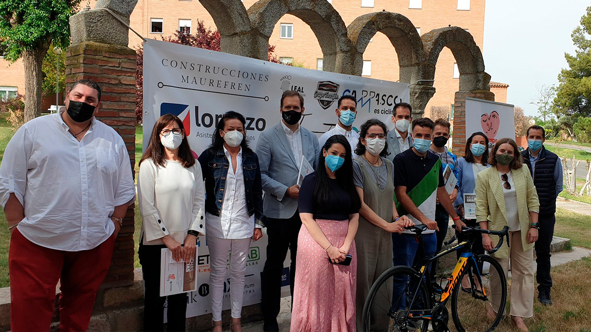 Presentación del reto solidario "Kilómetros contra el silencio", que recorrerá la provincia de Toledo recaudando fondos contra la violencia machista. Foto: Cáritas Toledo