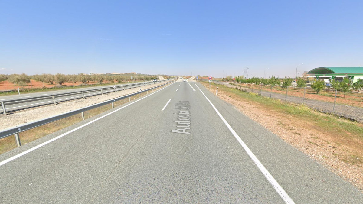 Kilómetro 132 de la autovía A-4, lugar donde ha ocurrido el accidente. Foto: Google Maps