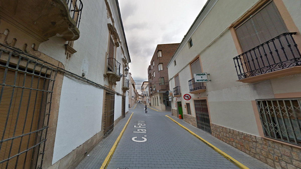 El fuego se ha originado en un piso de la calle la Feria de San Clemente (Cuenca). GOOGLE MAPS