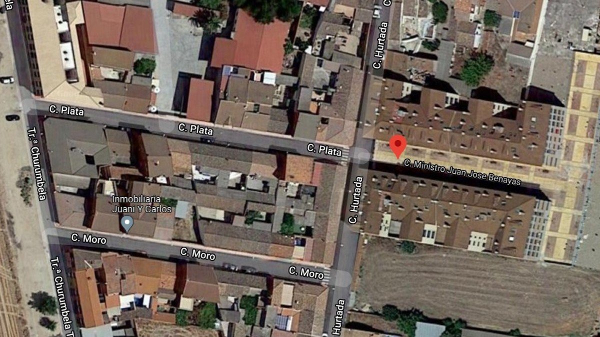 El suceso ha tenido lugar este sábado, a las 5.15 horas, en la calle Juan José Benayas. | FOTO: GOOGLE MAPS