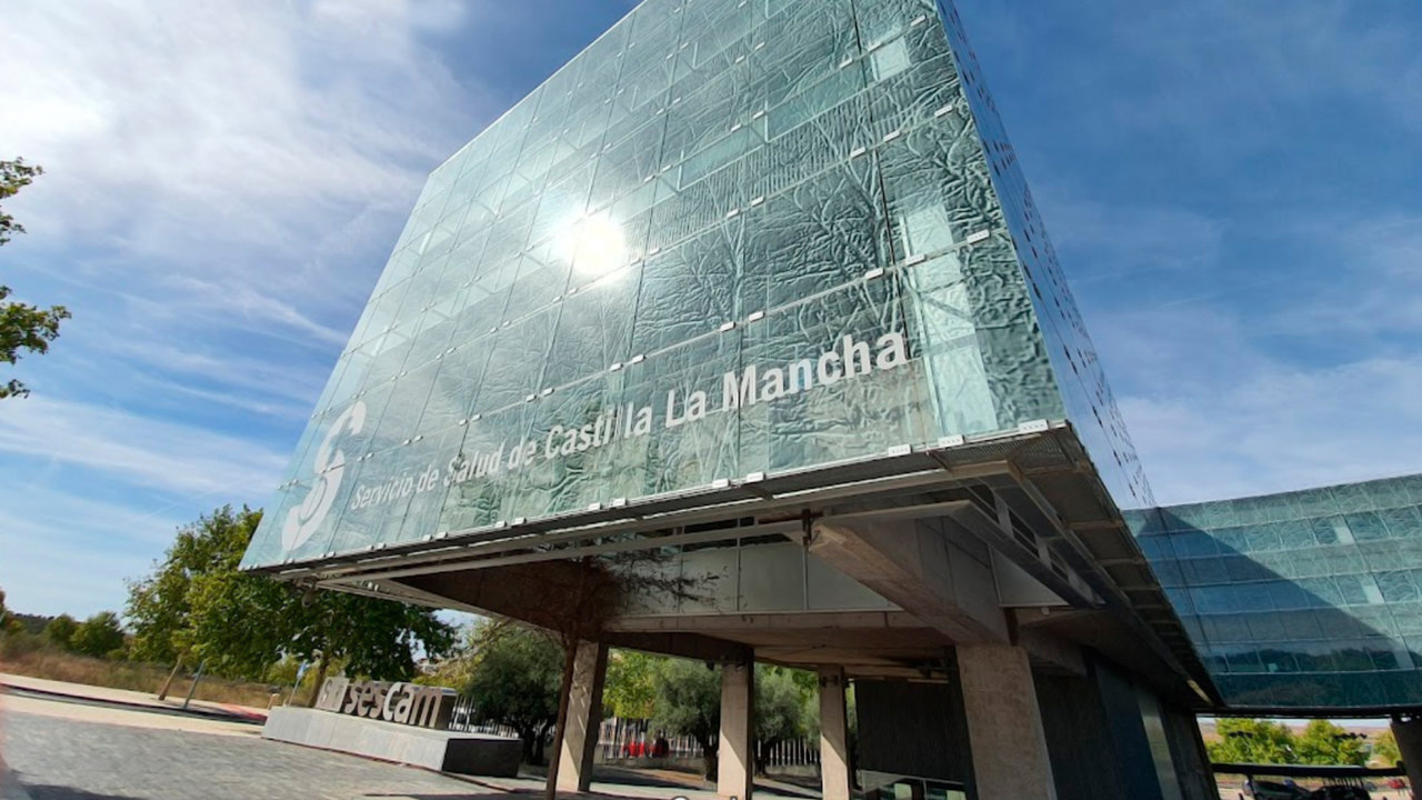 Edificio de Servicios Centrales del Servicio de Salud de Castilla-La Mancha (Sescam). — ARCHIVO
