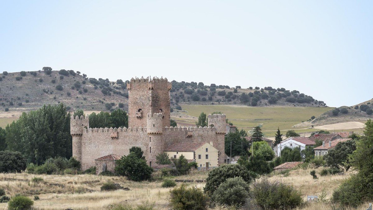 El castillo de Guijosa fue levantado en el siglo XIV y declarado BIC en 1985.