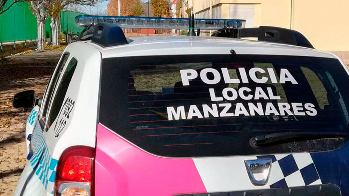 Vehículo policial de Manzanares.— POLICÍA LOCAL