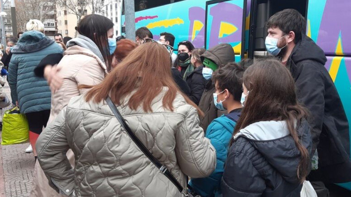 El pasado sábado llegaba a Ciudad Real un autobús con familias procedentes de Ucrania.
