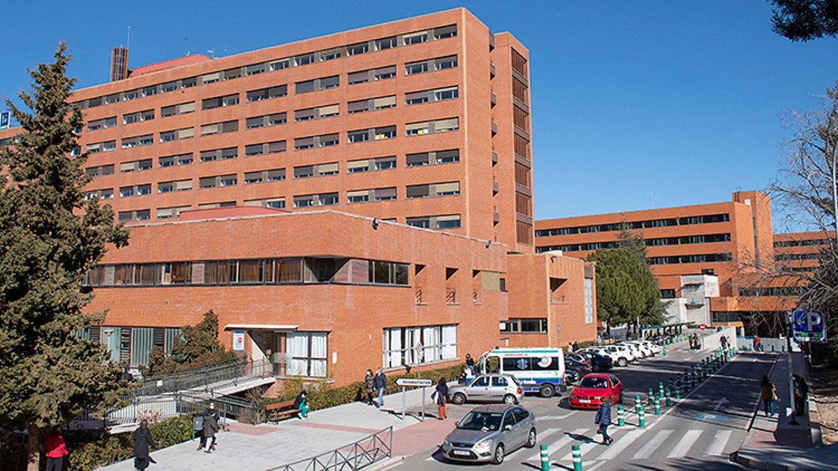 La víctima tuvo que ser trasladada en UVI al Hospital Universitario de Guadalajara. - SESCAM