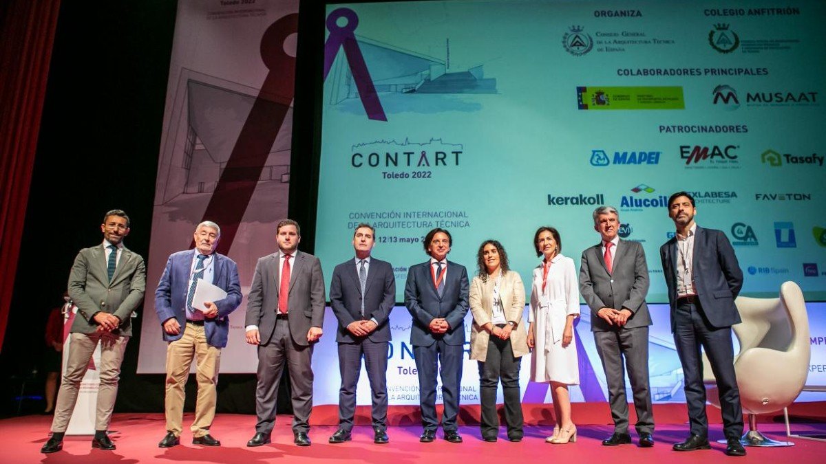Hernando ha participado en la inauguración de la IX Convención Internacional de la Arquitectura Técnica. - JCCM