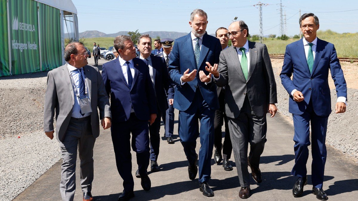 Felipe VI ha asistido a la inauguración de la planta de hidrógeno verde en Puertollano. - CASA S.M. EL REY