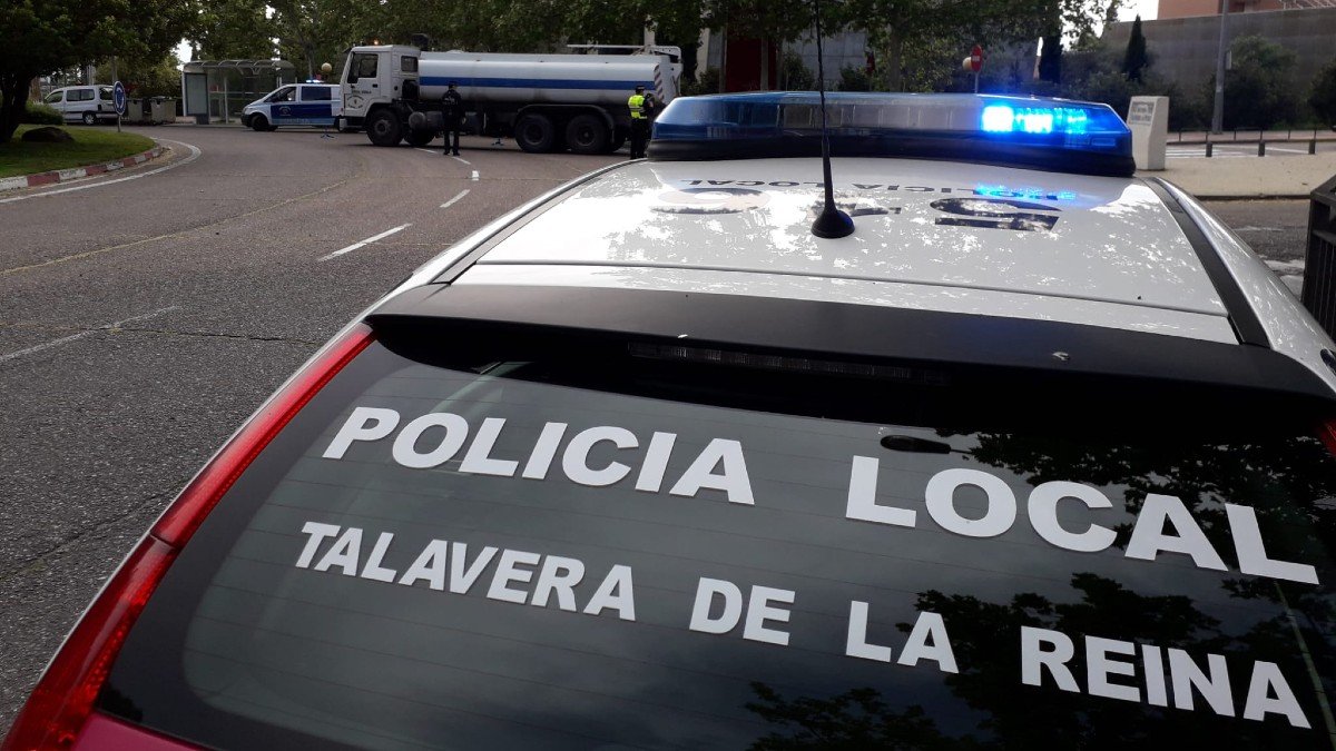 La Policía Local recibió un aviso alertando sobre una fuerte discusión en un domicilio. - ARCHIVO