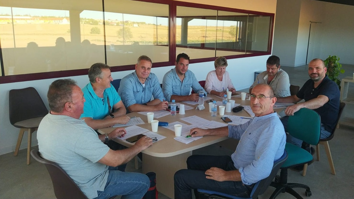 Los patronos de la Fundación DOP Azafrán de La Mancha se han reunido esta semana en Villarrobledo.