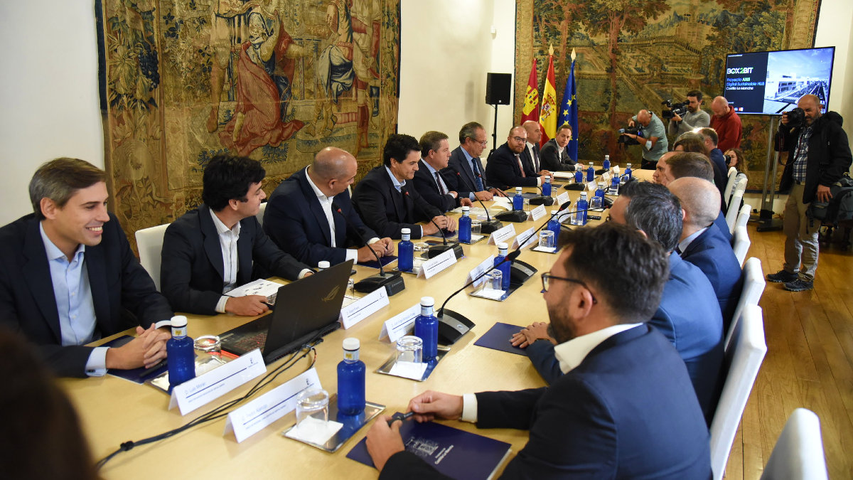 Imagen de la reunión celebrada en el Palacio de Fuensalida. - JCCM