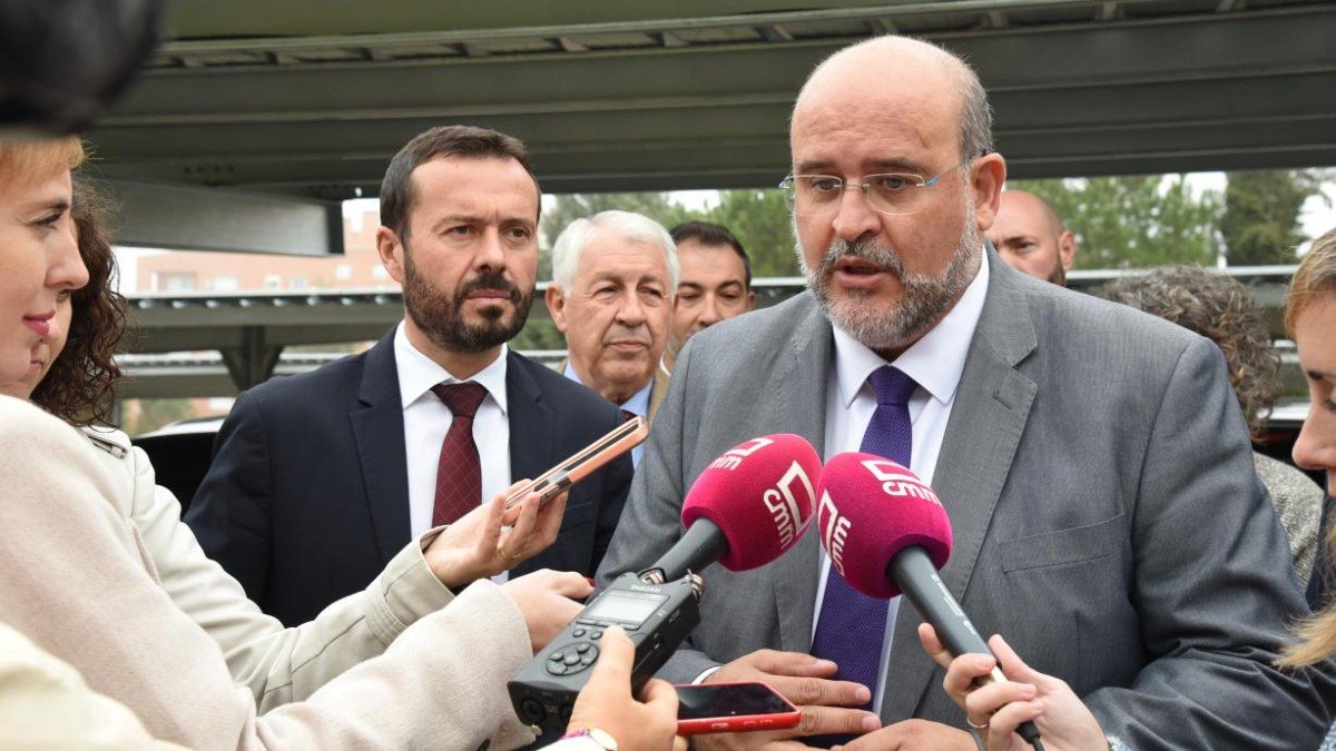 Martínez Guijarro ha detallado cuál es la alternativa del Gobierno regional al ATC en Villar de Cañas.- JCCM