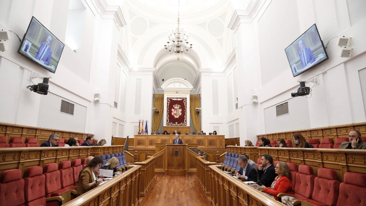 El pasado 10 de noviembre se debatía en las Cortes la enmienda a la totalidad presentada por el PP. - CARMEN TOLDOS