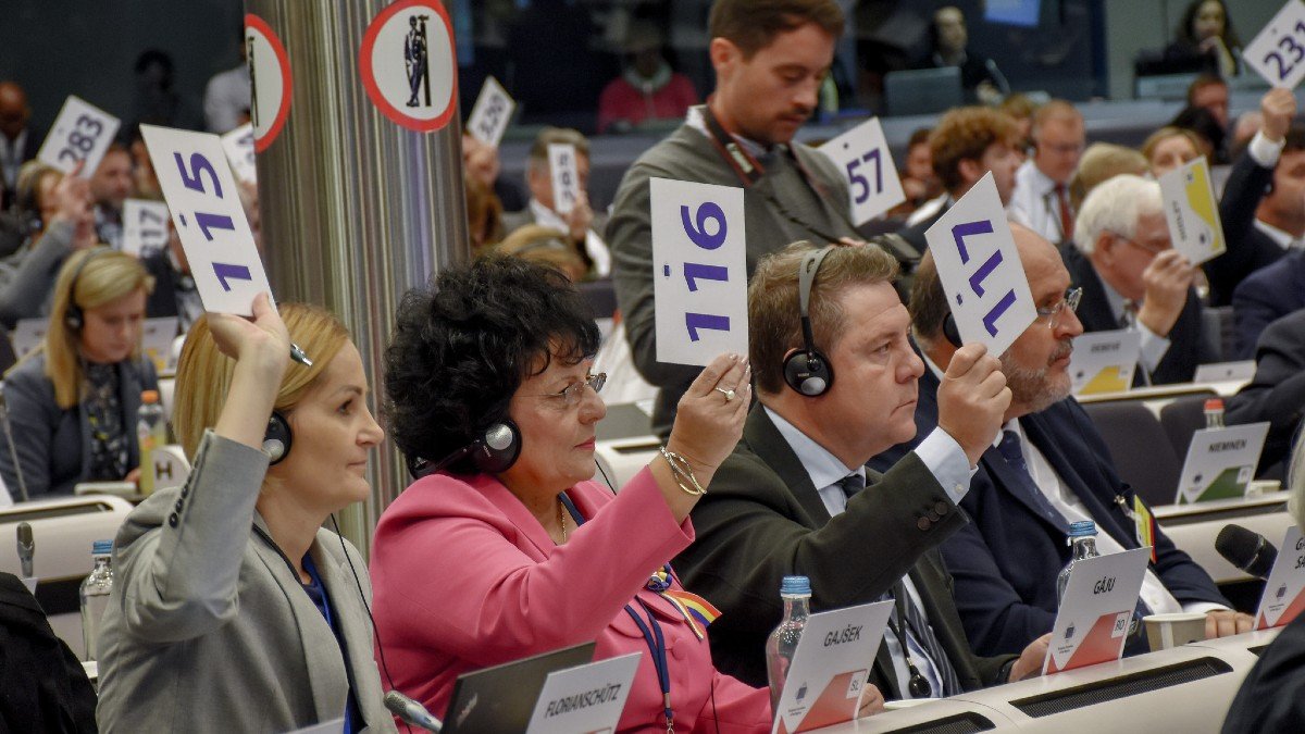 García-Page ha participado hoy en la 152ª sesión plenaria del Comité Europeo de las Regiones. - JCCM
