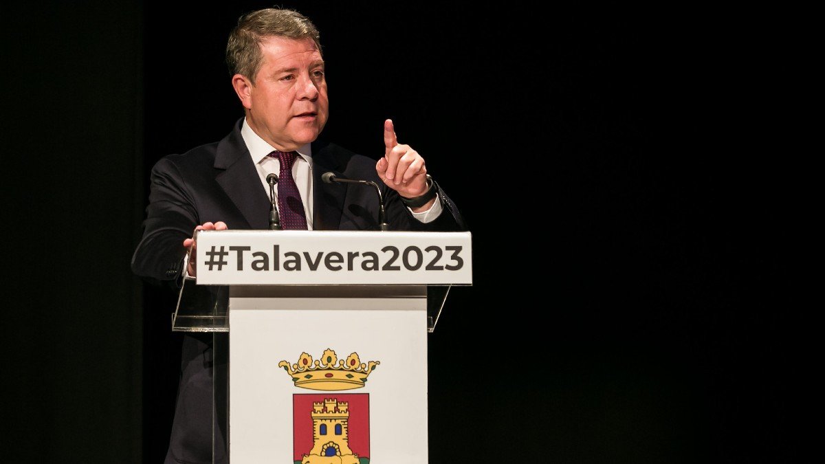 García-Page durante su intervención en el foro informativo celebrado en Talavera de la Reina. - JCCM