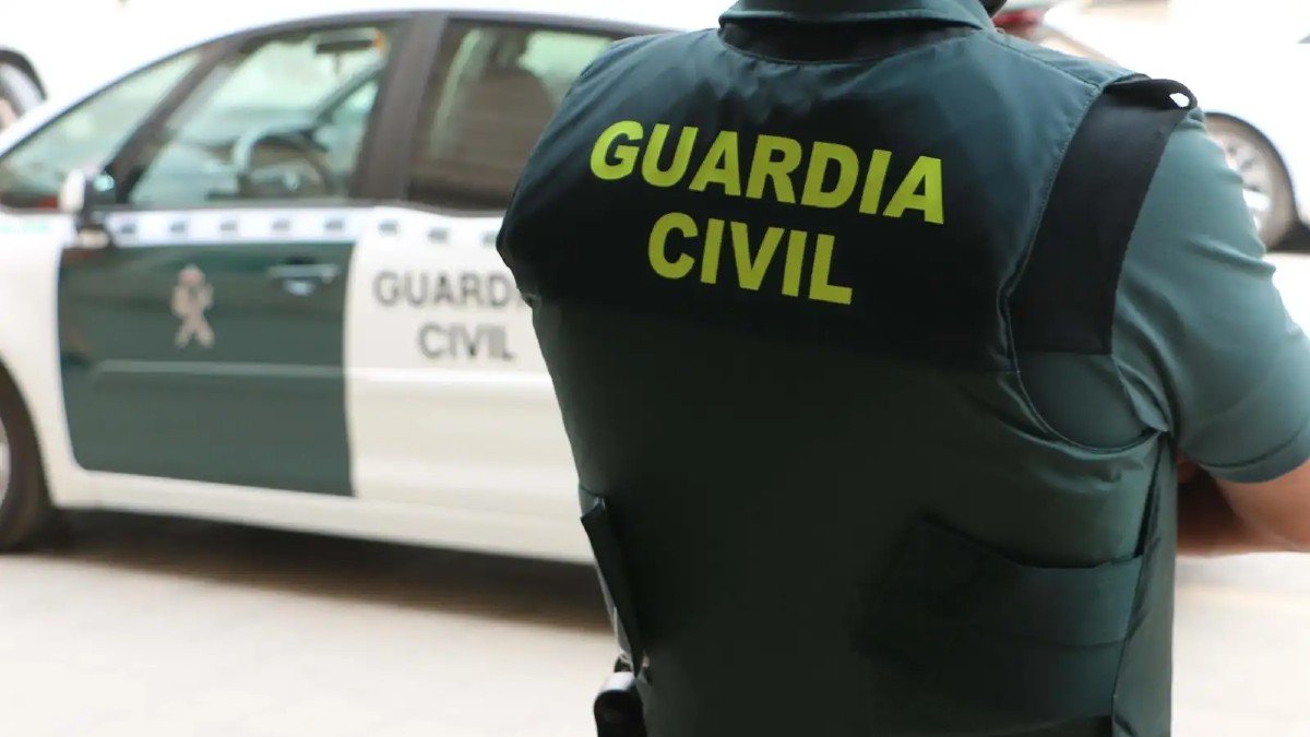 La Guardia Civil ha abierto diligencias que trasladará a la Fiscalía de Menores. - ARCHIVO