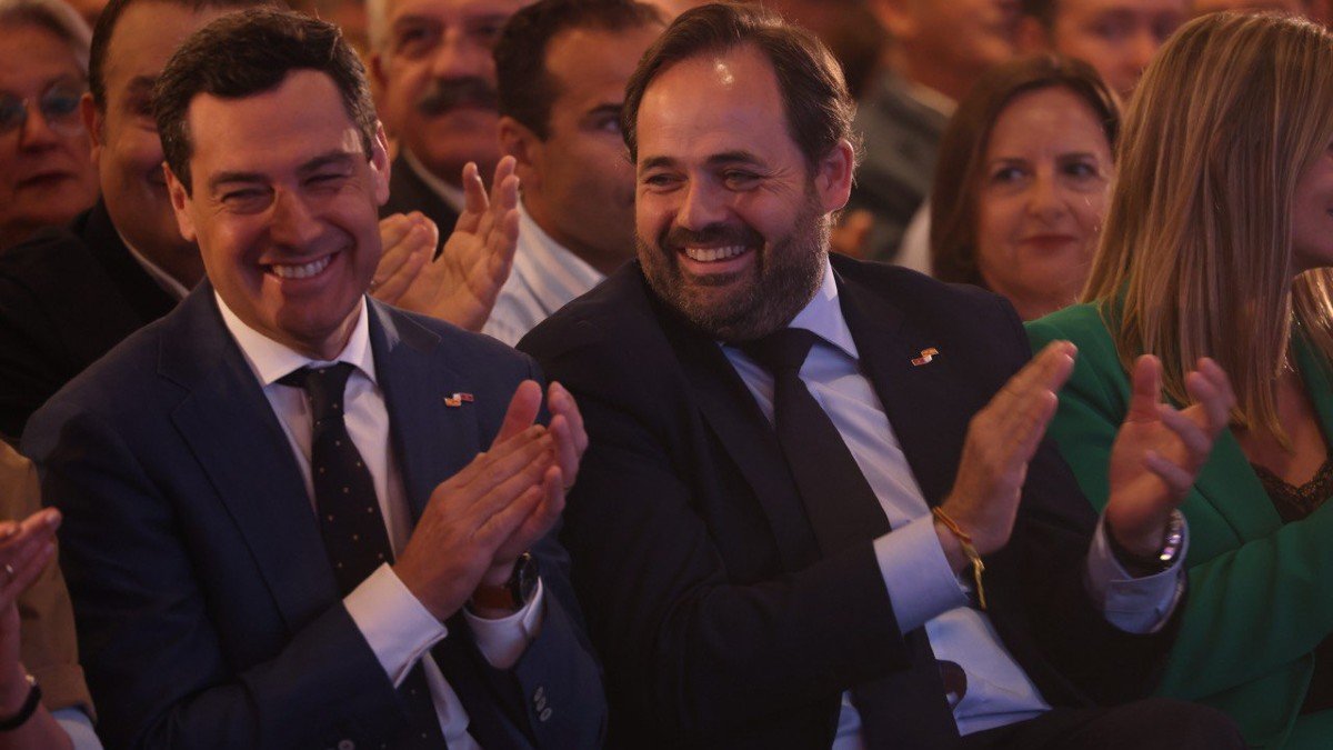 El presidente andaluz, Juanma Moreno, ha acompañado al candidato del PP en Castilla-La Mancha, Paco Núñez, en un acto celebrado en Toledo.