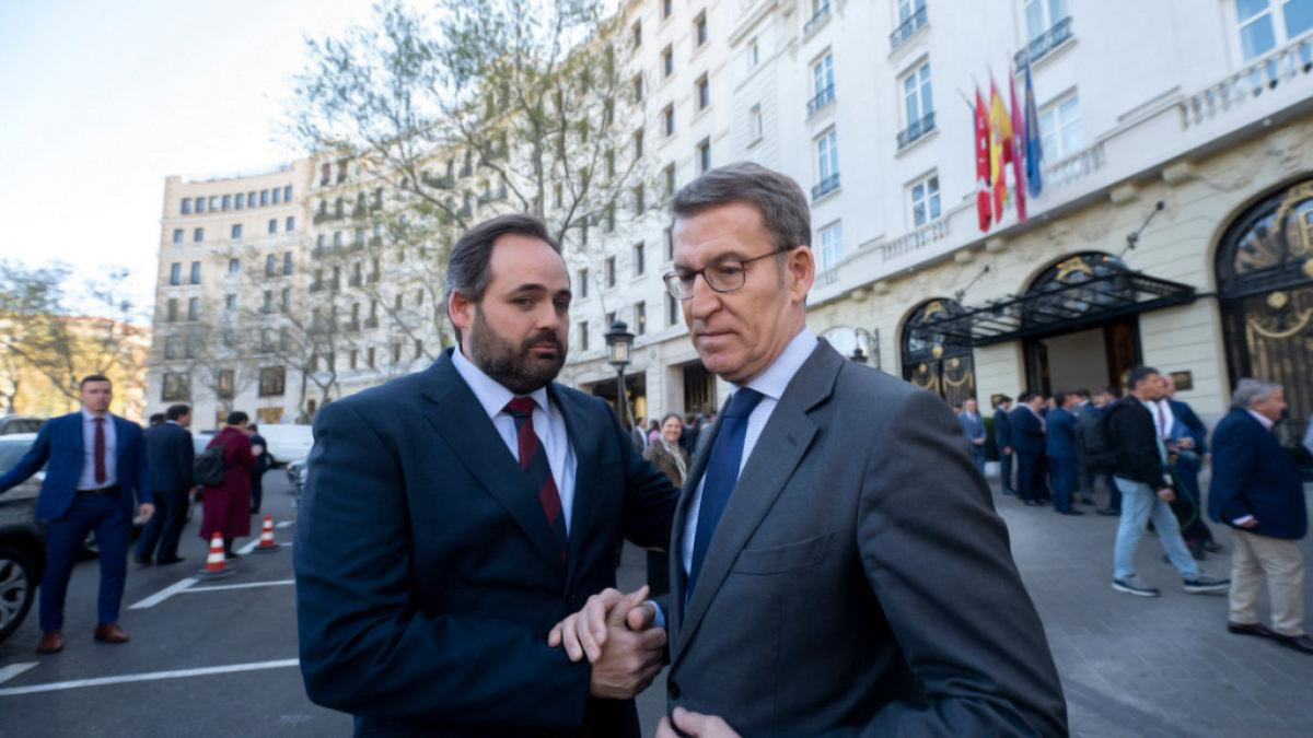 El candidato y líder del PP en Castilla-La Mancha, Francisco Núñez, junto al presidente nacional de su formación, Alberto Núñez Feijóo. - ARCHIVO