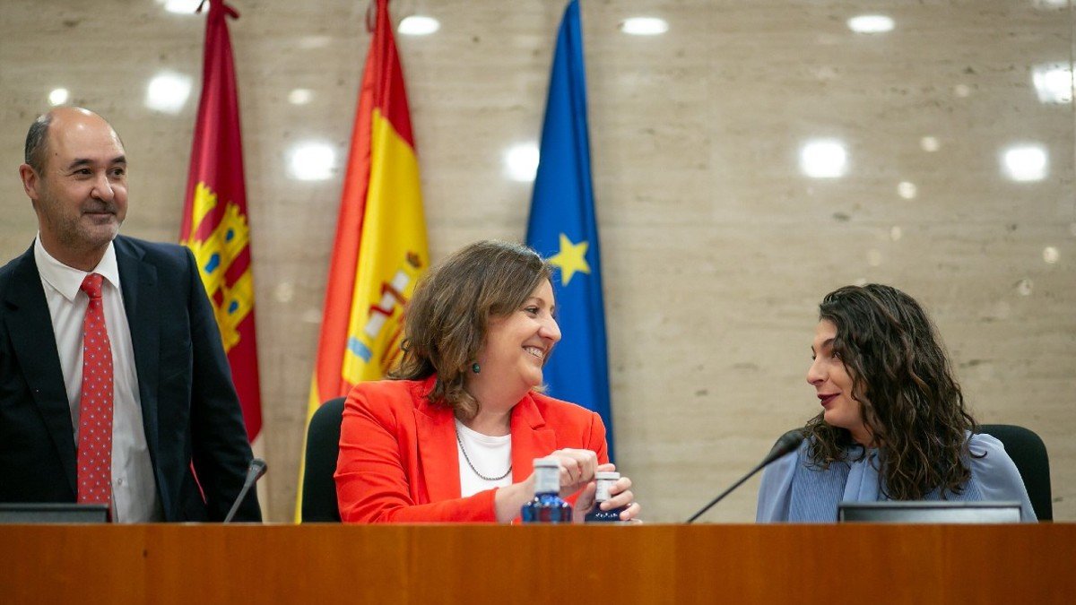 La consejera de Economía, Empresas y Empleo, Patricia Franco, durante su comparecencia en las Cortes. - P. LÓPEZ | JCCM