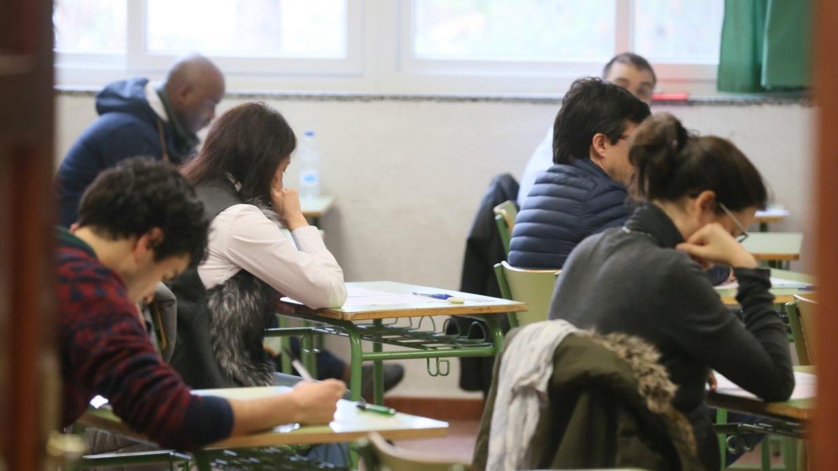 Las pruebas se desarrollan en centros educativos de las cinco provincias. - ARCHIVO