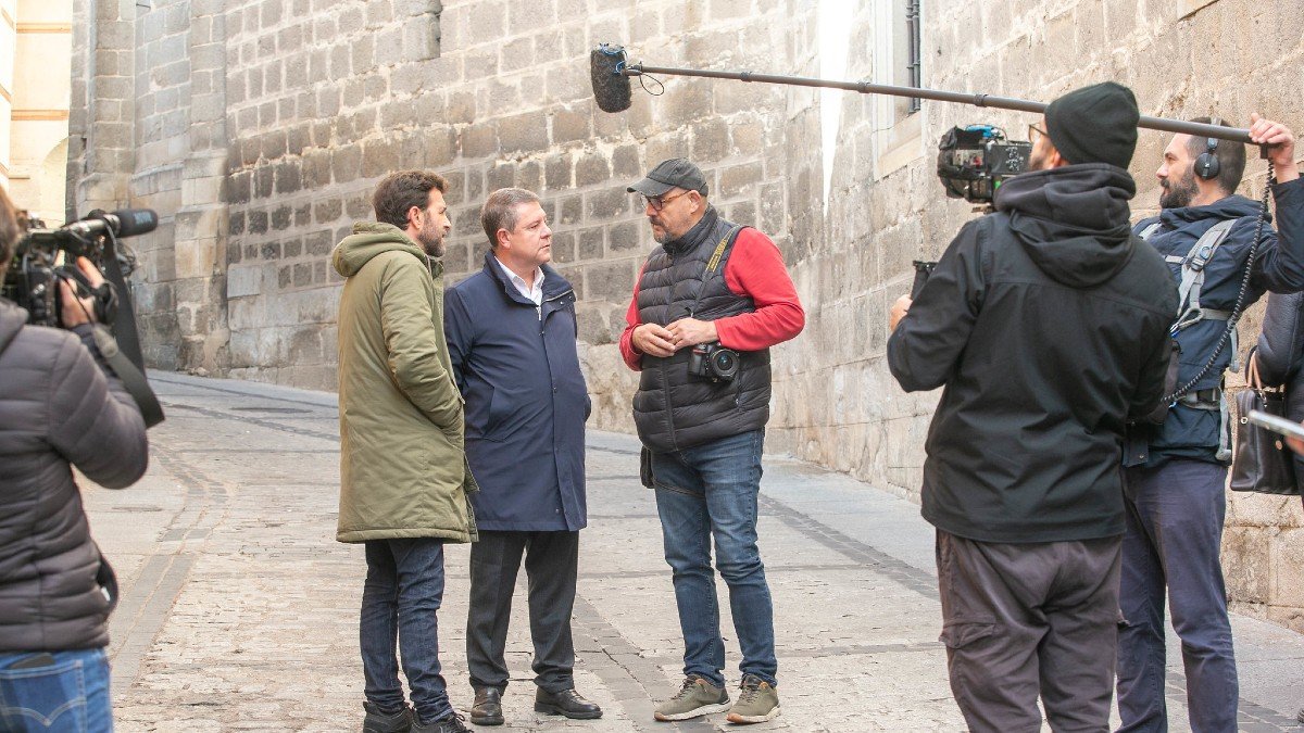 García-Page junto a 'Gonzo', durante la grabación del programa el pasado lunes en Toledo. - JCCM