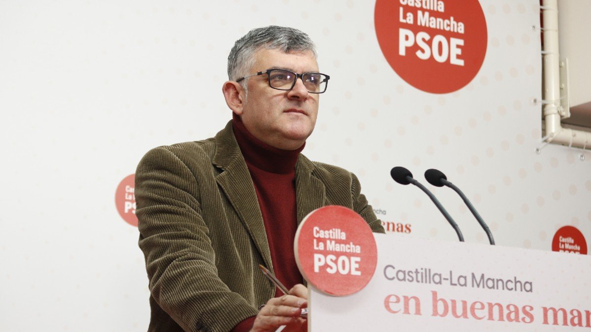 Ángel Tomás Godoy, presidente del grupo parlamentario socialista en las Cortes.