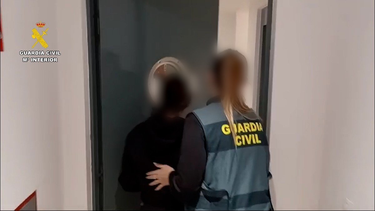 La madre y el padrastro de la menor fueron detenidos por la Guardia Civil. - GUARDIA CIVIL