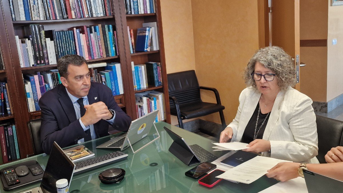 Gómez se ha reunido en Madrid con el presidente de la CHT. - JCCM