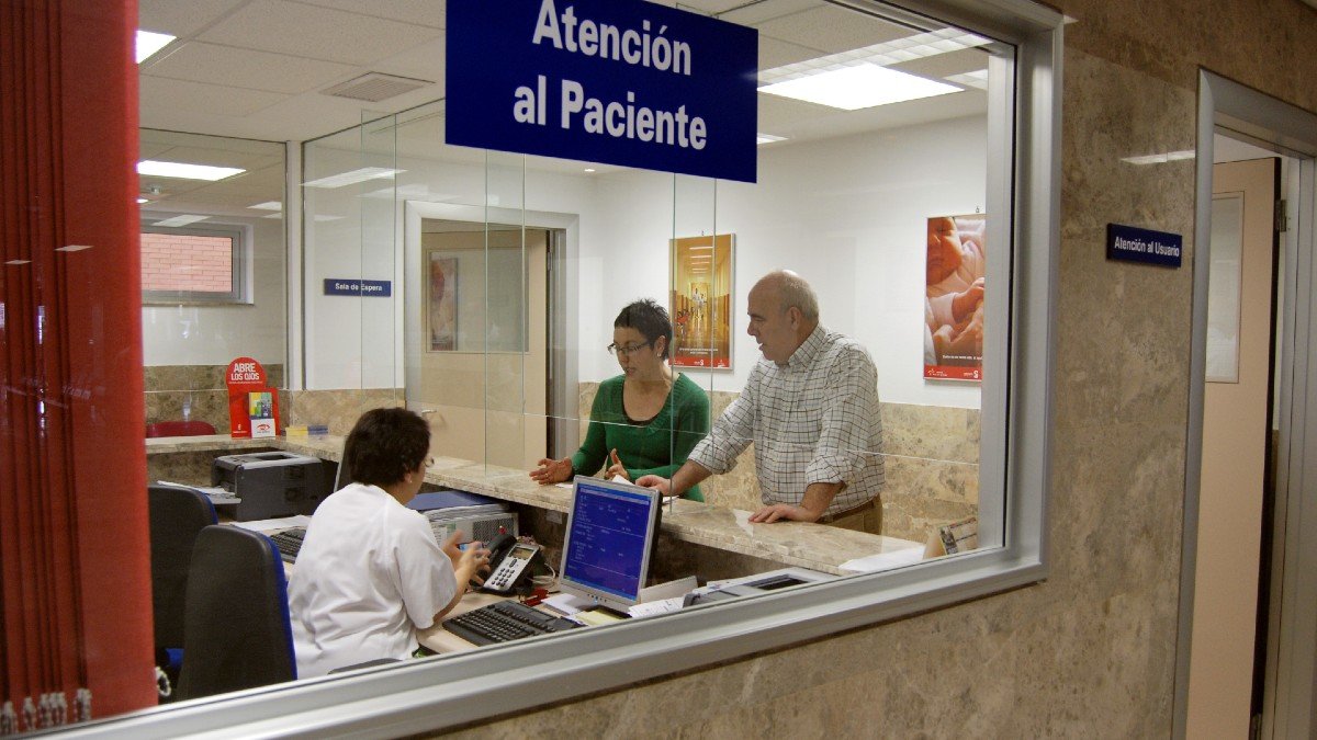 Servicio de atención al paciente de un centro hospitalario. - SESCAM | ARCHIVO