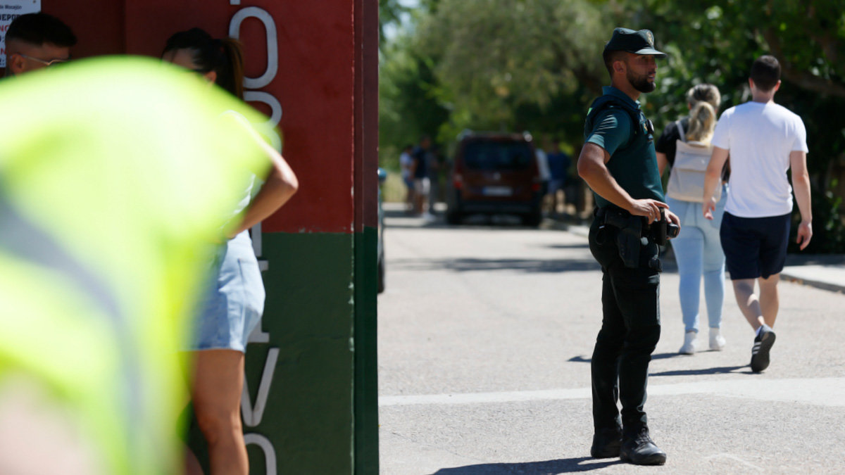 El domingo se ponía en marcha un amplio dispositivo para dar con el autor del crimen. - EFE