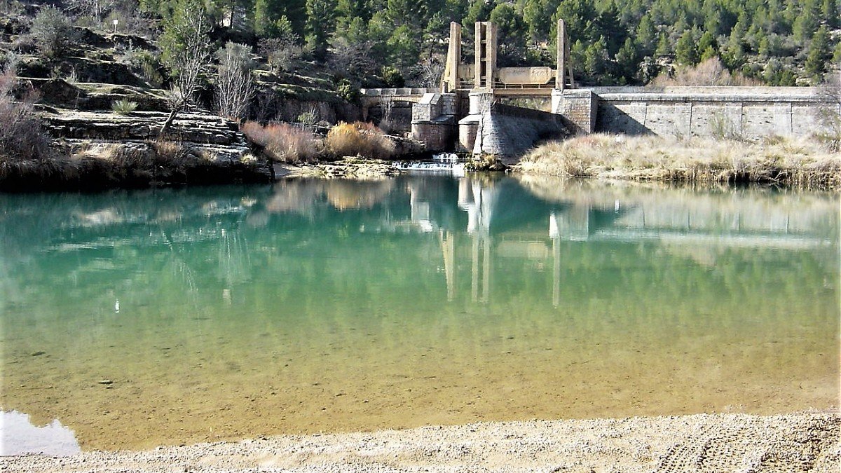 El suceso ha tenido lugar en la playeta de La Lastra, en Enguídanos, Cuenca. - ARCHIVO