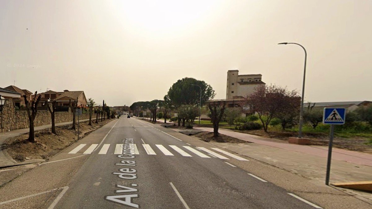 El suceso ha tenido lugar en la avenida de la Constitución de Santa Olalla (Toledo). - GOOGLE MAPS